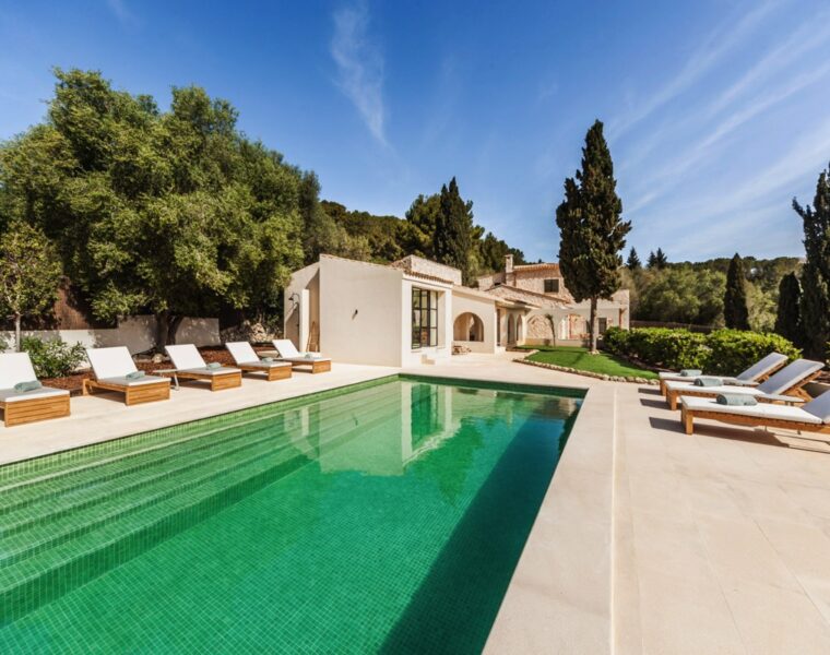 Finca for sale in S'Arracó ABC-101316