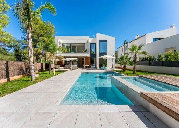 Villa for sale in Alcúdia ABC-101264