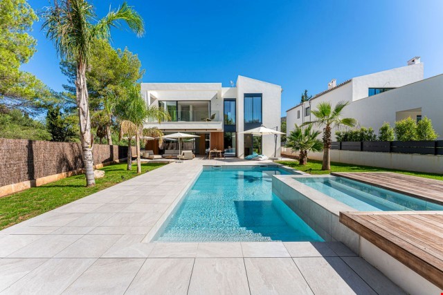 Villa for sale in Alcúdia ABC-101264