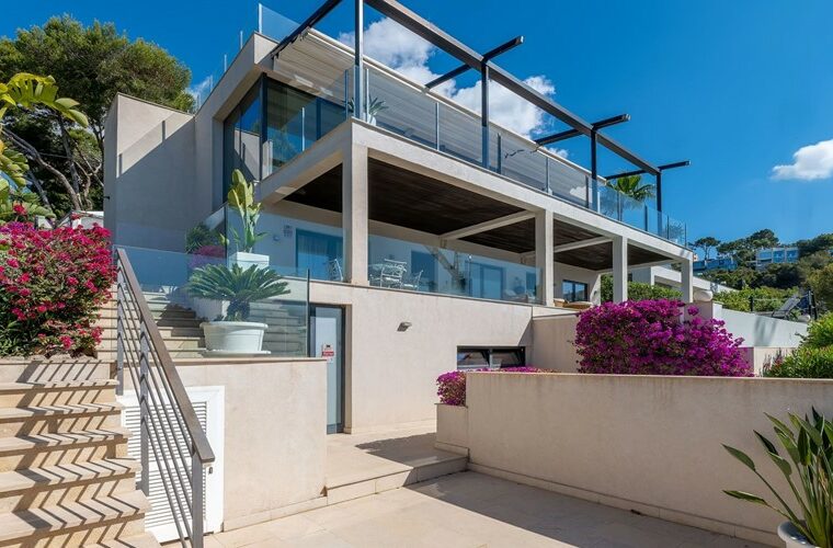 Villa for sale in Costa d‘en Blanes  ABC-101842