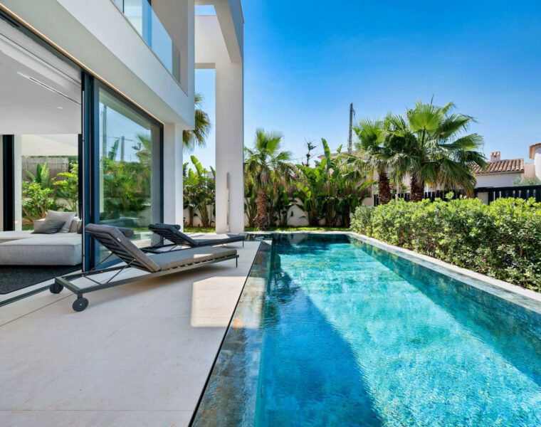 Villa for sale in El Toro