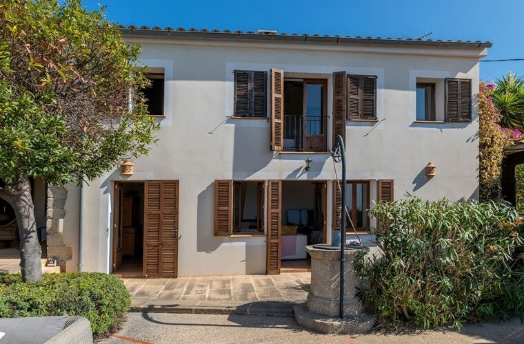 Villa for sale in Galilea