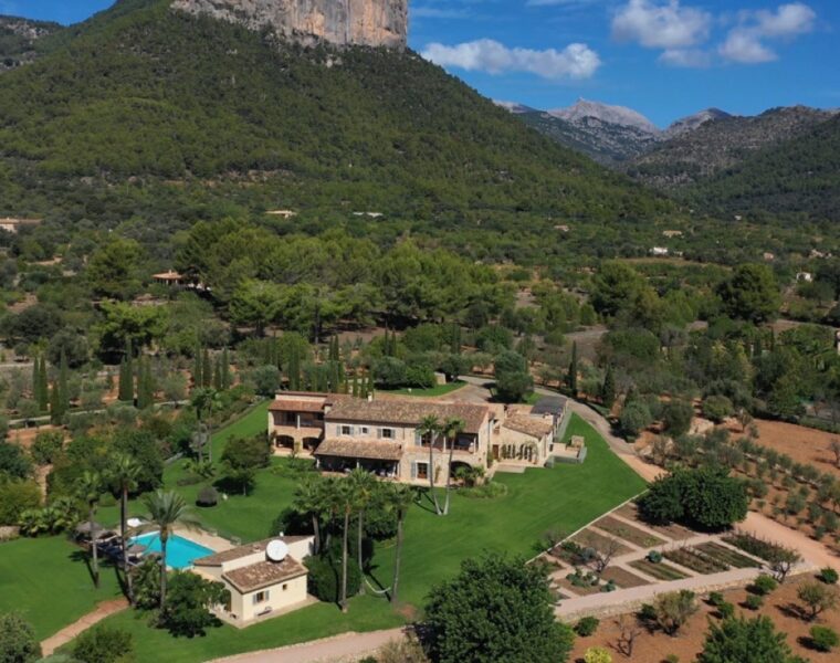 Finca for sale in Alaró