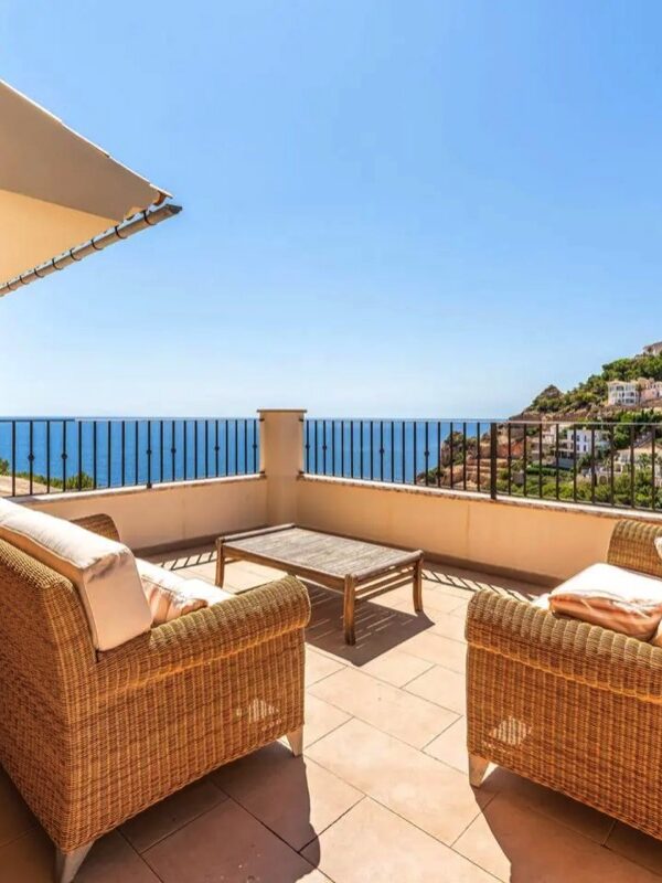 Penthouse for sale in Port Andratx