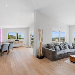 Villa for sale in Santa Ponsa