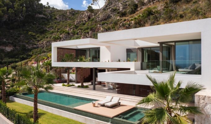 Villa for sale in Son Vida ABC-10073