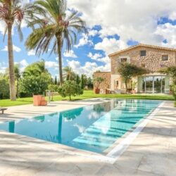 Country-house-for-sale-in-Santa-Maria-del-Cami