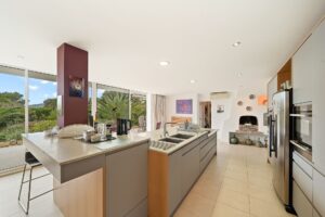 Villa for sale in Costa de los Pinos