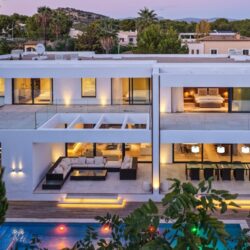 Villa for sale in Nova Santa Ponsa