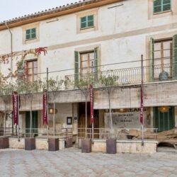 Elegant townhouse project with approved license in santa maria del camí