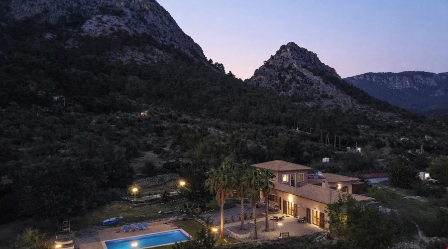 Elegant six-bedroom country house for sale in bunyola with guest casita, tower and pool