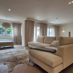 Refined 3-bedroom apartment overlooking santa catalina church for sale in palma