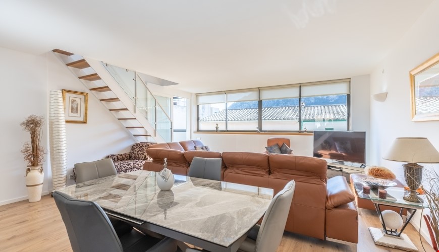 Penthouse apartment for sale with private jacuzzi terrace and open views in pollença