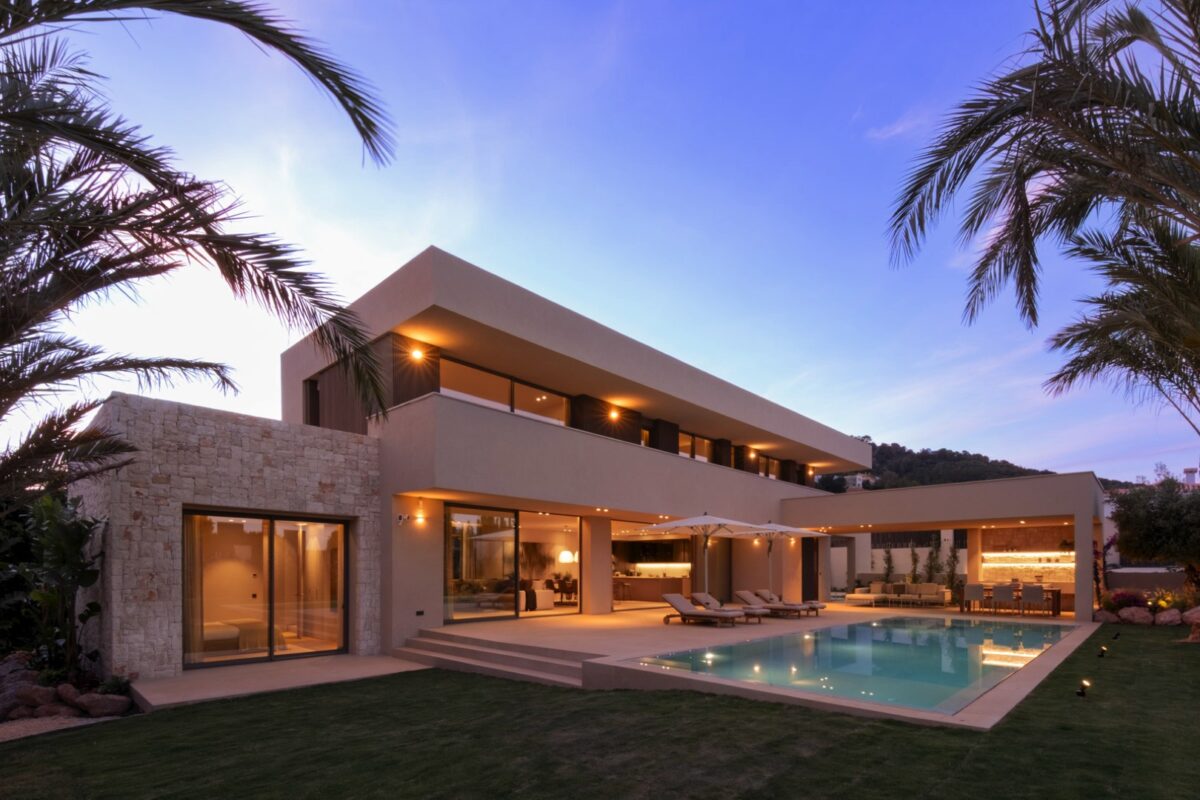 Villa de diseño arquitectónico contemporáneo en venta en Palmanyola, Bunyola