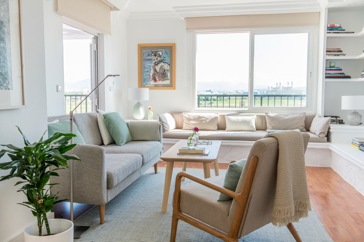 Apartamento de estilo costero con amplia terraza privada en venta en Palma