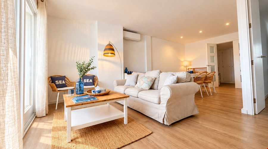 Ático renovado de tres dormitorios con vistas al puerto en venta en Puerto Pollensa